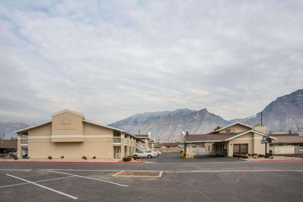 Days Inn by Wyndham Provo - main image