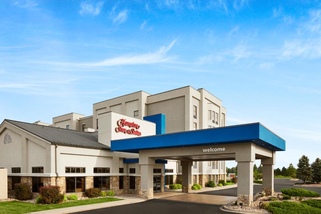 Hampton Inn & Suites Pueblo-Southgate - main image