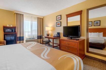 Quality Inn - image 9