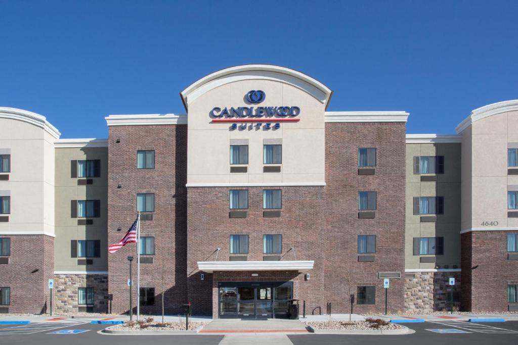 Candlewood Suites Pueblo an IHG Hotel - main image