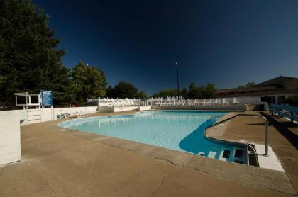 Brennan Beach Lakeview Park Model 1 - image 7