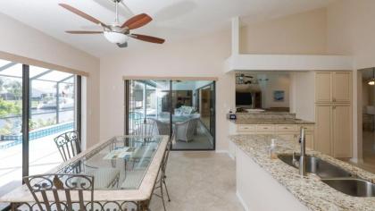 Luxury Villa with Private Pool on Charlotte Harbor Charlotte County Villa 1006 - image 4