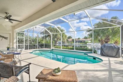 Waterfront Home with Pool Fishing and Gulf Access - image 3