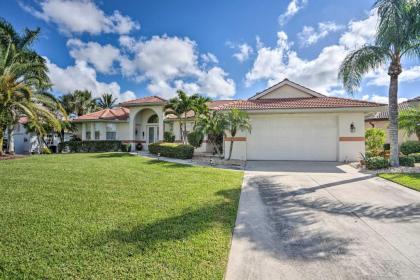 Waterfront Home with Pool Fishing and Gulf Access - image 4