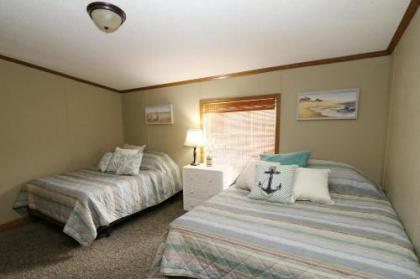 Island Club Rentals - image 2