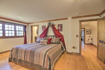 Timeless Red Sox Retreat with Scenic Mountain Views! - image 13