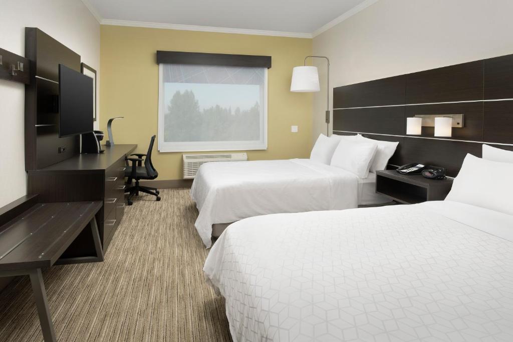 Holiday Inn Express Puyallup an IHG Hotel - image 2