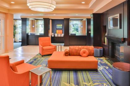 Fairfield by Marriott Tacoma Puyallup - image 1