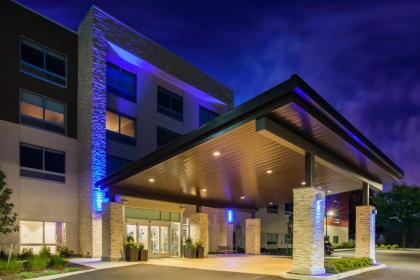 Holiday Inn Express Queensbury-Lake George Area an IHG Hotel - image 15