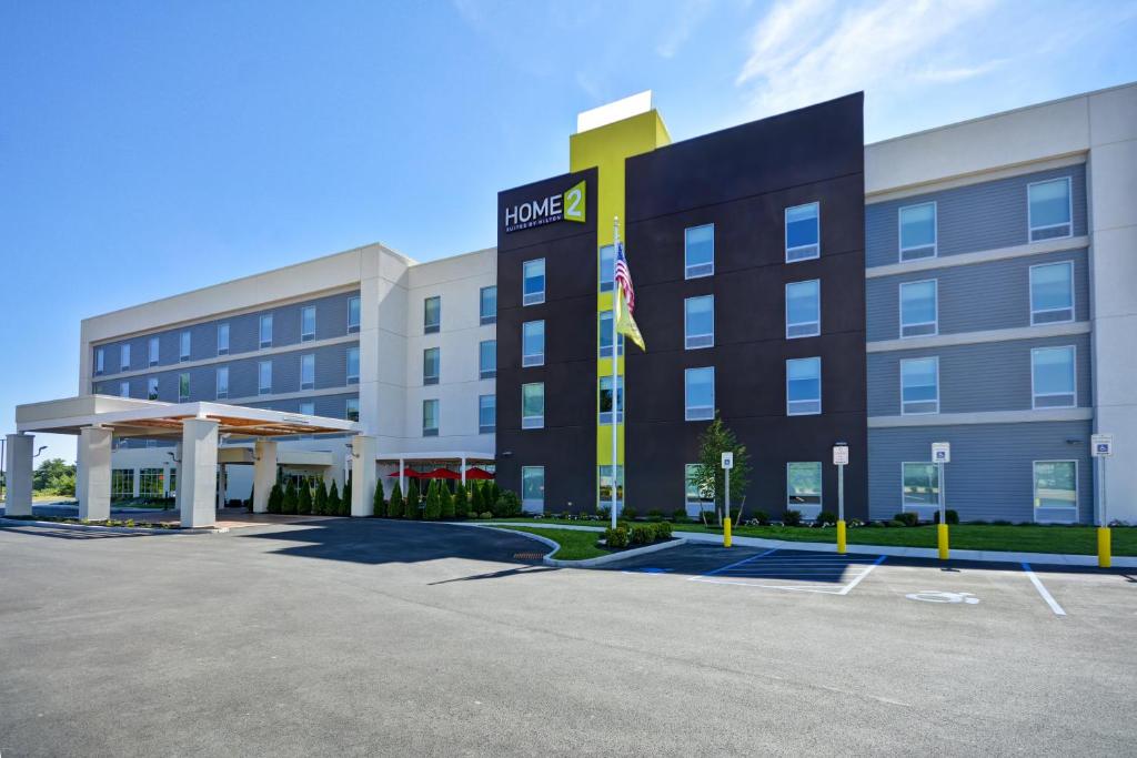 Home2 Suites by Hilton Queensbury Lake George - main image