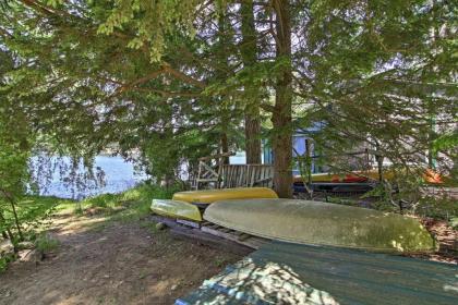 Waterfront Farmhouse in the Woods Canoe and Kayak! - image 14