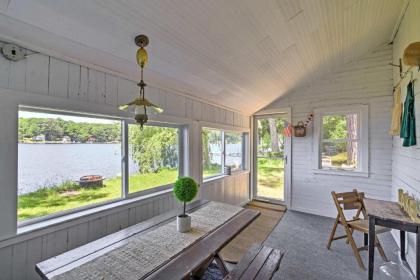 Waterfront Farmhouse in the Woods Canoe and Kayak! - image 4