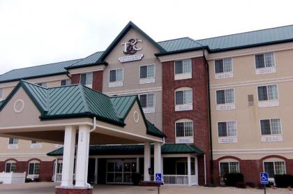 town  Country Inn and Suites Quincy