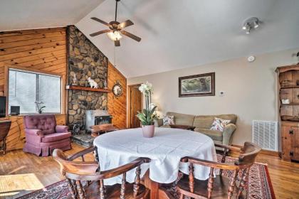 Family Cabin Near Hiking with On-Site Pond Deck - image 6