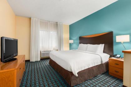 Fairfield Inn Racine - image 8