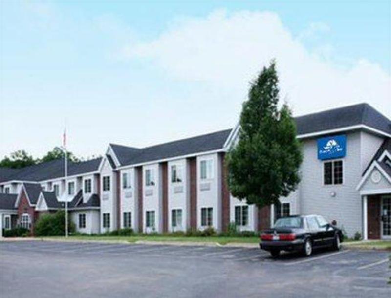 Americas Best Value Inn & Suites Racine - main image