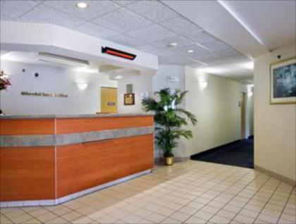 Americas Best Value Inn & Suites Racine - image 3