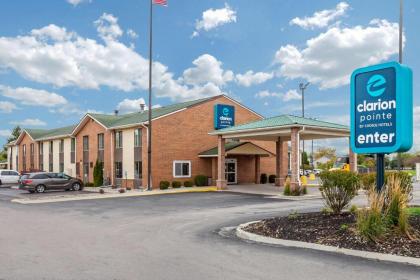 Clarion Pointe by Choice Hotels Racine - image 4