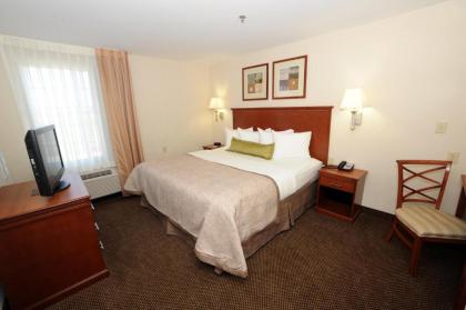 Candlewood Suites Radcliff - Fort Knox an IHG Hotel - image 10