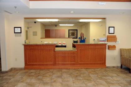 Candlewood Suites Radcliff - Fort Knox an IHG Hotel - image 11