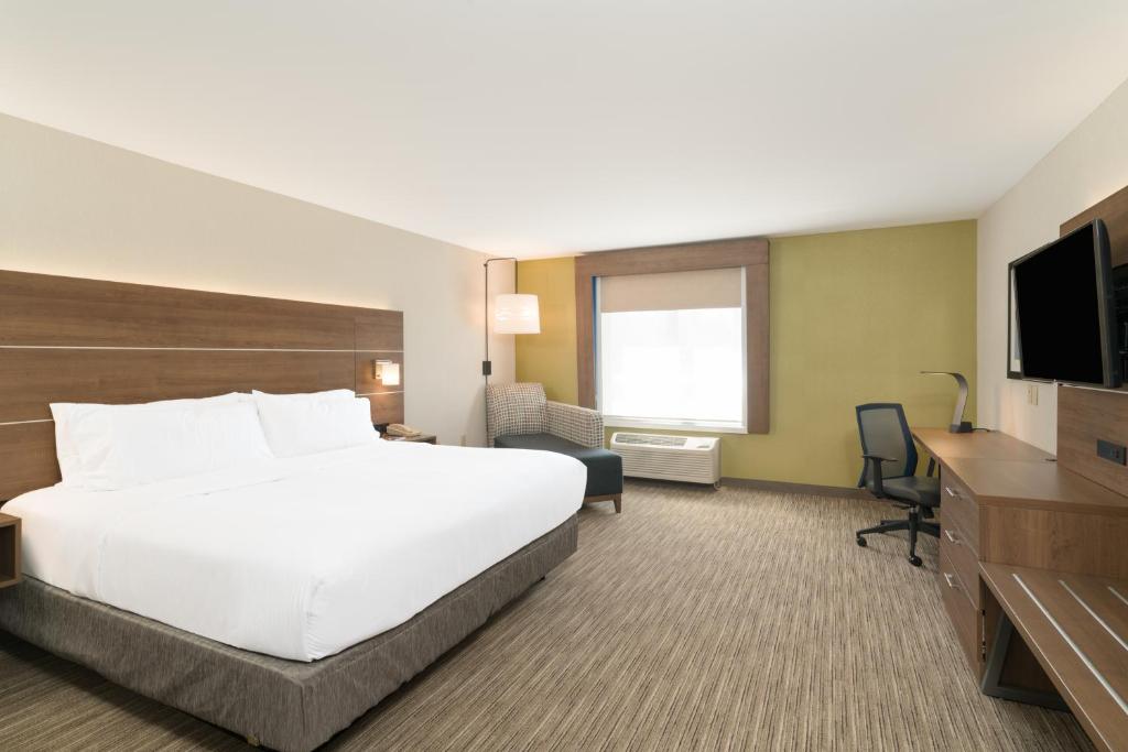 Holiday Inn Express Radcliff Fort Knox an IHG Hotel - image 5