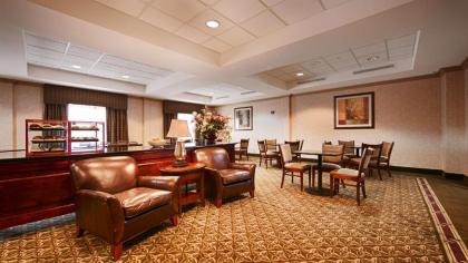 Best Western Riverview Inn & Suites - image 10