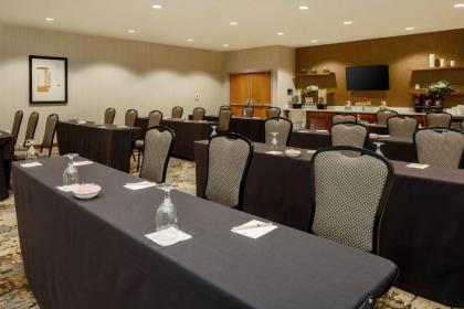 DoubleTree Suites by Hilton Hotel Sacramento – Rancho Cordova - image 12