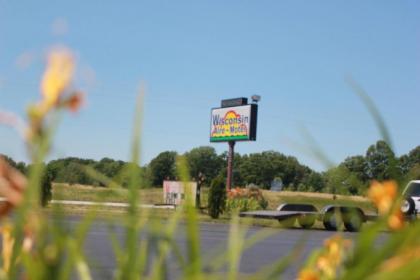 Motel in Random Lake Wisconsin