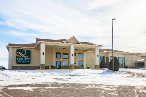 Quality Inn & Suites Rapid City - image 3