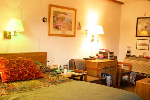 Lazy U Motel - image 2