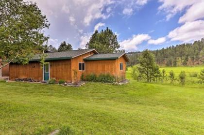 Cozy Black Hills Cabin by Hiking and ATV Trails!