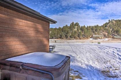 Hakuna Matata Cabin Hot Tub 11 Mi to Mt Rushmore - image 12