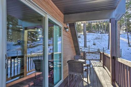 Cabin in the Black Hills Near Mt Rushmore - image 18