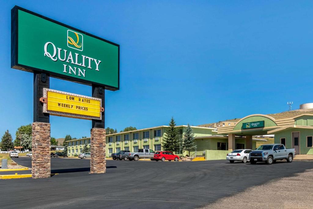 Quality Inn Rawlins I-80 - main image