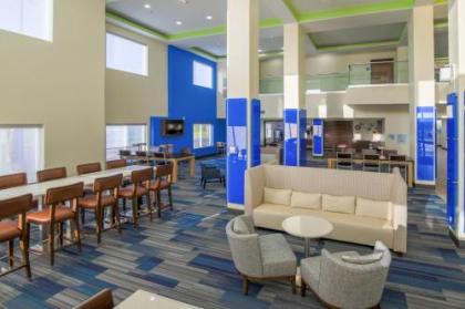 Holiday Inn Express & Suites Raymondville an IHG Hotel - image 13