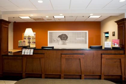 Hampton Inn Raynham-Taunton - image 13