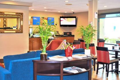 Comfort Inn Reading - image 4