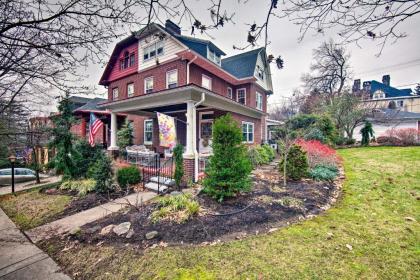 Spacious Reading Home with Patio - 2 Miles to Pagoda!