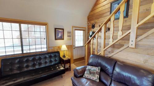 Our Red River Cabin - image 3