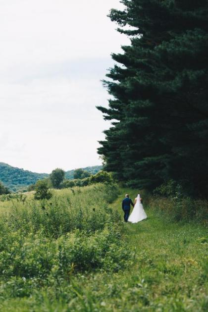 Round Barn Farm B & B Event Center - image 13