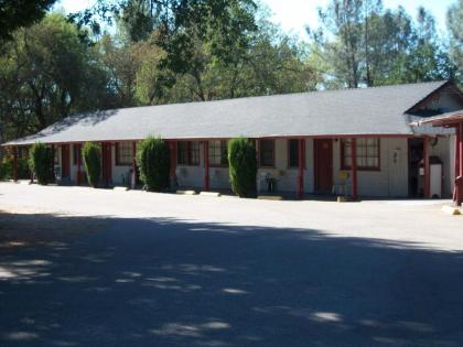 Shasta Dam Motel - image 9