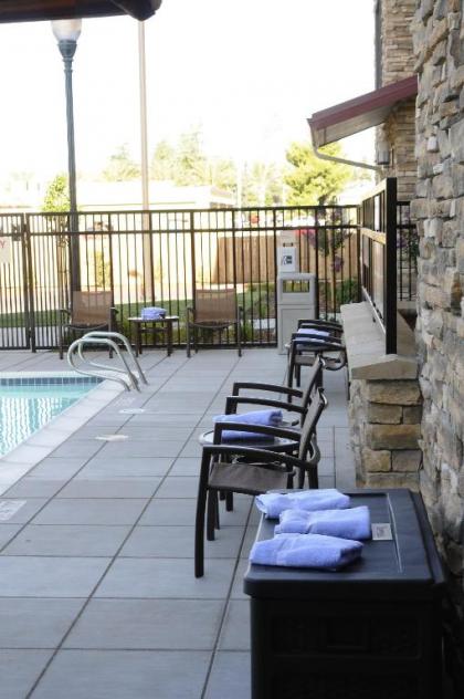 TownePlace Suites Redding - image 2