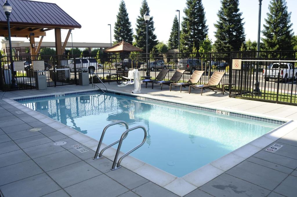 TownePlace Suites Redding - image 4