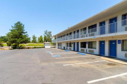 Motel 6-Redding CA - Central - image 13