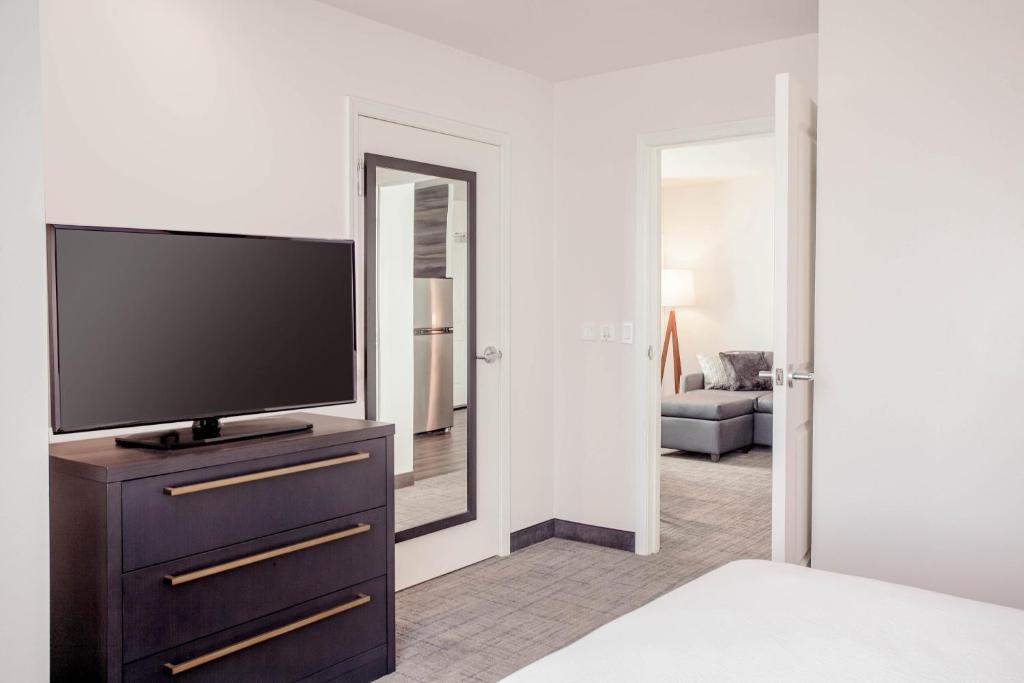 Residence Inn by Marriott Loma Linda Redlands - image 4