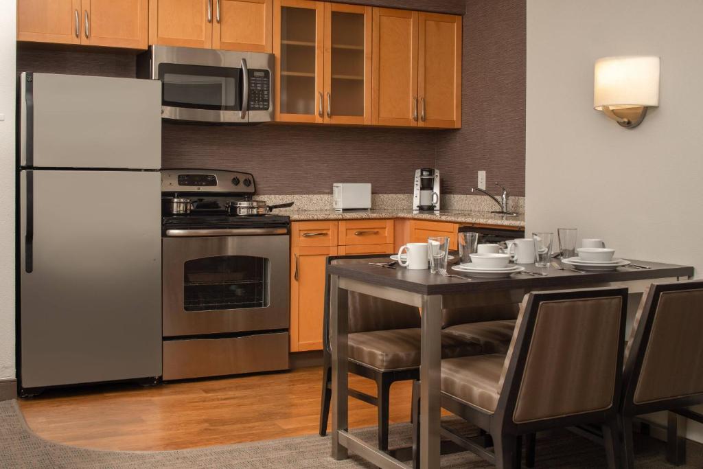 Residence Inn Seattle East/Redmond - image 3