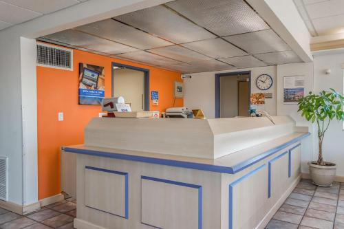 Motel 6-Redmond OR - image 4