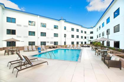 Courtyard by Marriott Redwood City - image 13