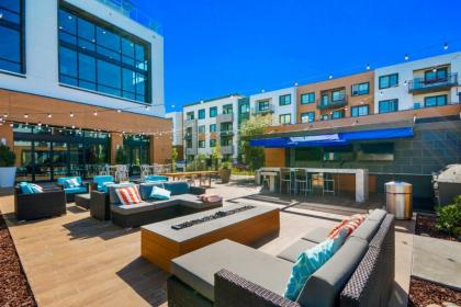 Global Luxury Suites in Menlo Park - image 6