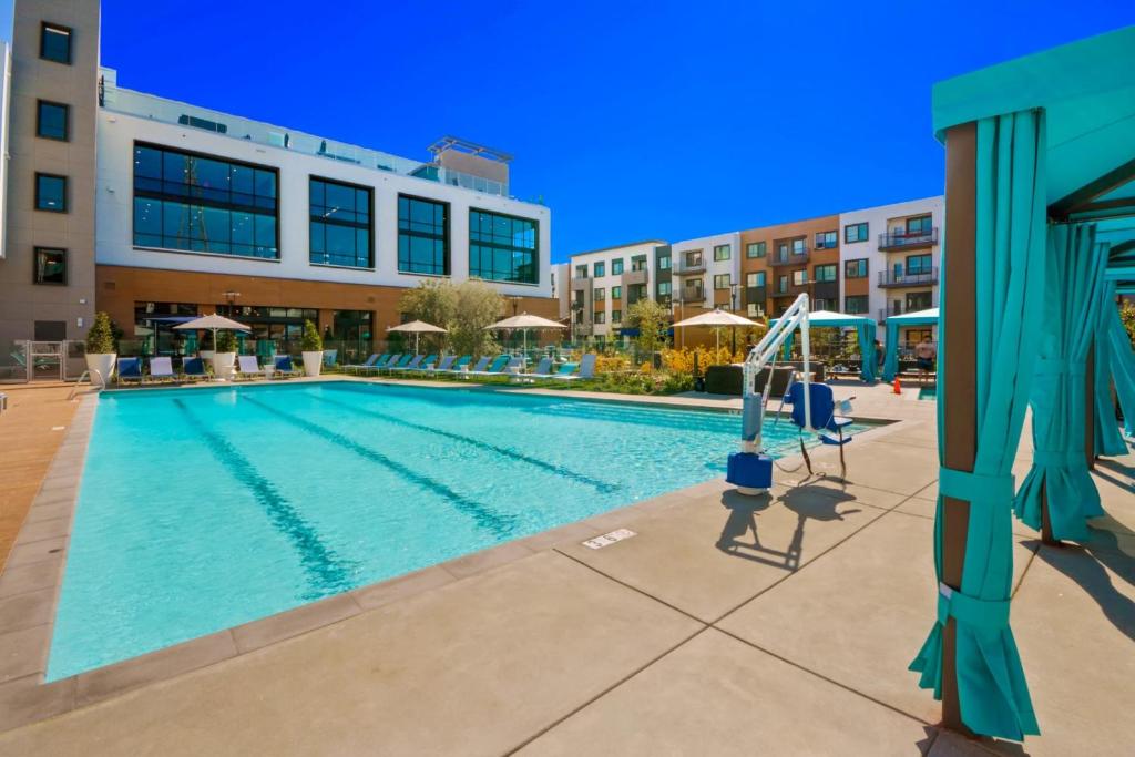 Bluebird Suites in Menlo Park - image 4